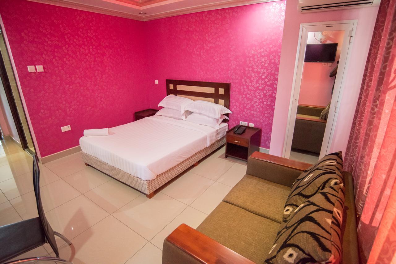 Euro Hotel And Apartments Dár Al-Szalám Kültér fotó